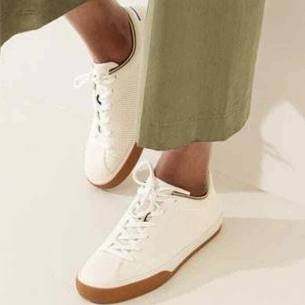 Rothy's Cream-Tan Women’s Lace Up Knit Lowtop Flat Sneakers Size W 10